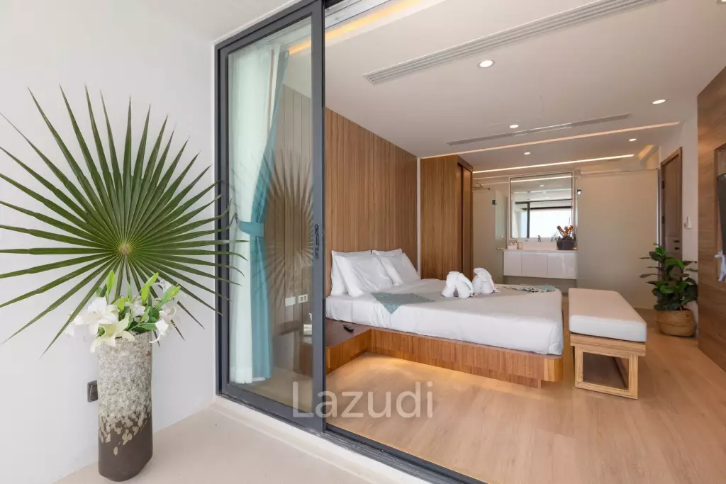 5-Bed Villa with Close Ocean View in Chaweng Noi