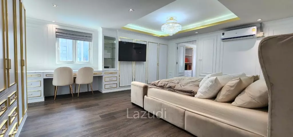 2 Bedroom 2 Bathroom 141 SQ.M Petch 9 Tower