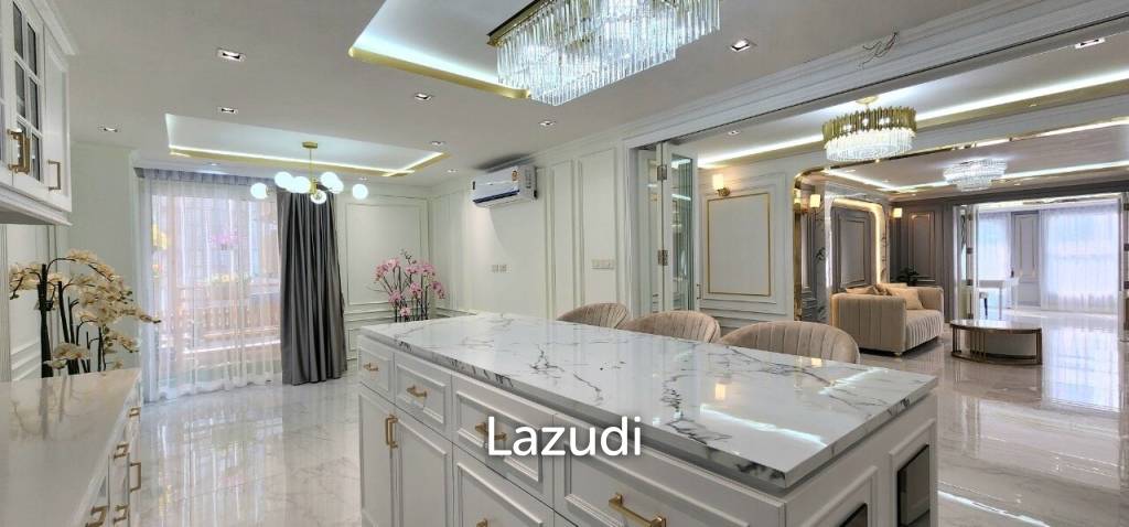 2 Bedroom 2 Bathroom 141 SQ.M Petch 9 Tower