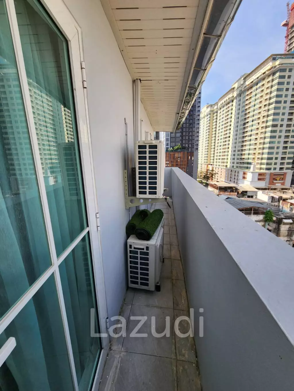 2 Bedroom 2 Bathroom 141 SQ.M Petch 9 Tower
