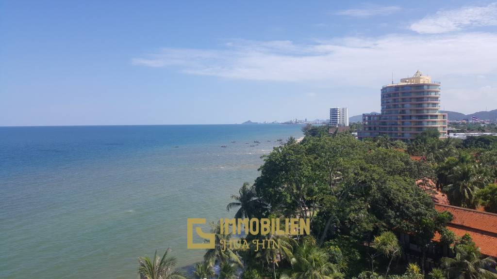 Large Absolute Beachfront Penthouse With Mesmerizing Ocean Views