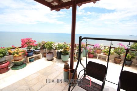 Large Absolute Beachfront Penthouse With Mesmerizing Ocean Views