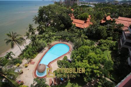 Large Absolute Beachfront Penthouse With Mesmerizing Ocean Views