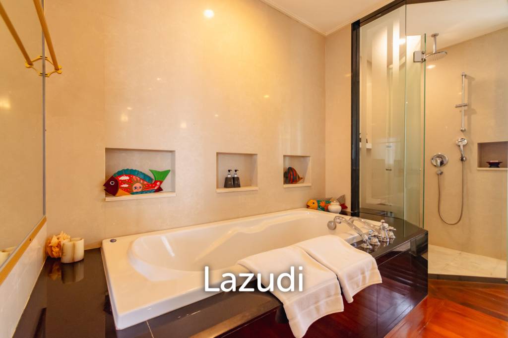 Large Absolute Beachfront Penthouse With Mesmerizing Ocean Views