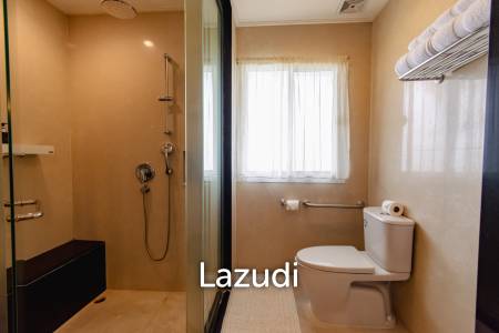 Large Absolute Beachfront Penthouse With Mesmerizing Ocean Views