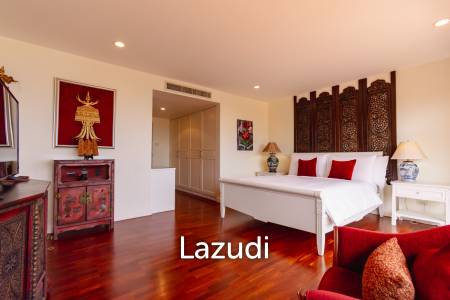 Large Absolute Beachfront Penthouse With Mesmerizing Ocean Views