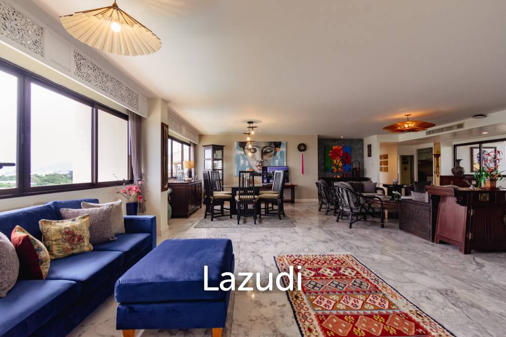 Large Absolute Beachfront Penthouse With Mesmerizing Ocean Views