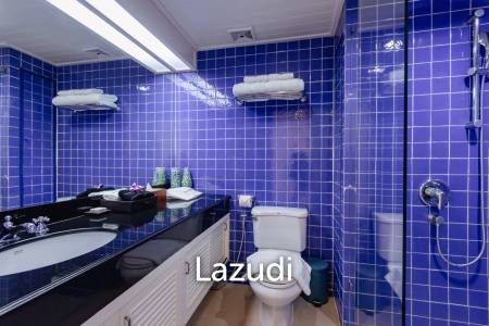 Large Absolute Beachfront Penthouse With Mesmerizing Ocean Views