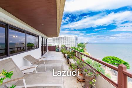 Large Absolute Beachfront Penthouse With Mesmerizing Ocean Views