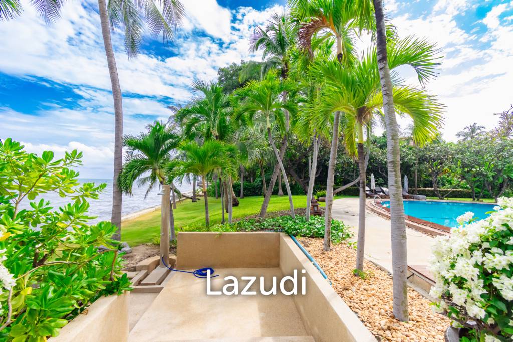 Large Absolute Beachfront Penthouse With Mesmerizing Ocean Views