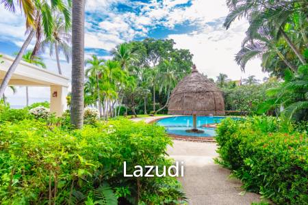 Large Absolute Beachfront Penthouse With Mesmerizing Ocean Views