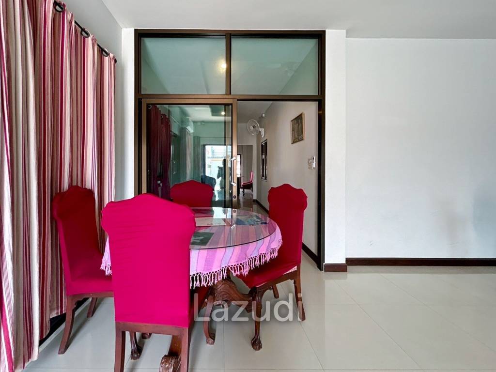 Stand Alone 5 Bedroom Pool Villa For Sale