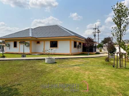 Stand Alone 5 Bedroom Pool Villa For Sale