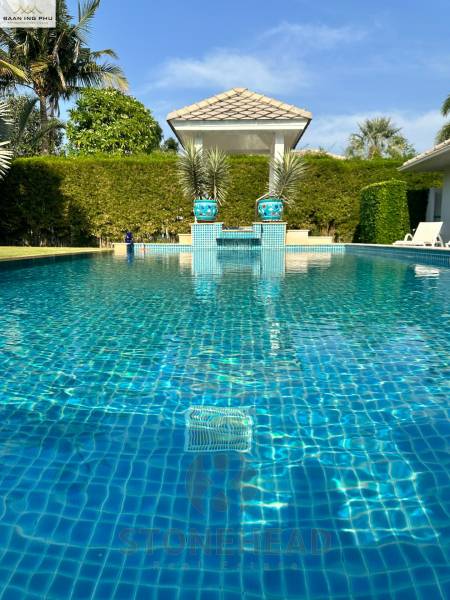 Baan Ing Phu: Noble pool villa in a first class resort