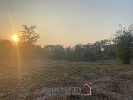 5 Rai Land Plot For Sale In Hin Lek Fai