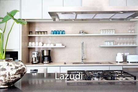 4-Bedroom Luxury Beachfront with Unparalleled Views