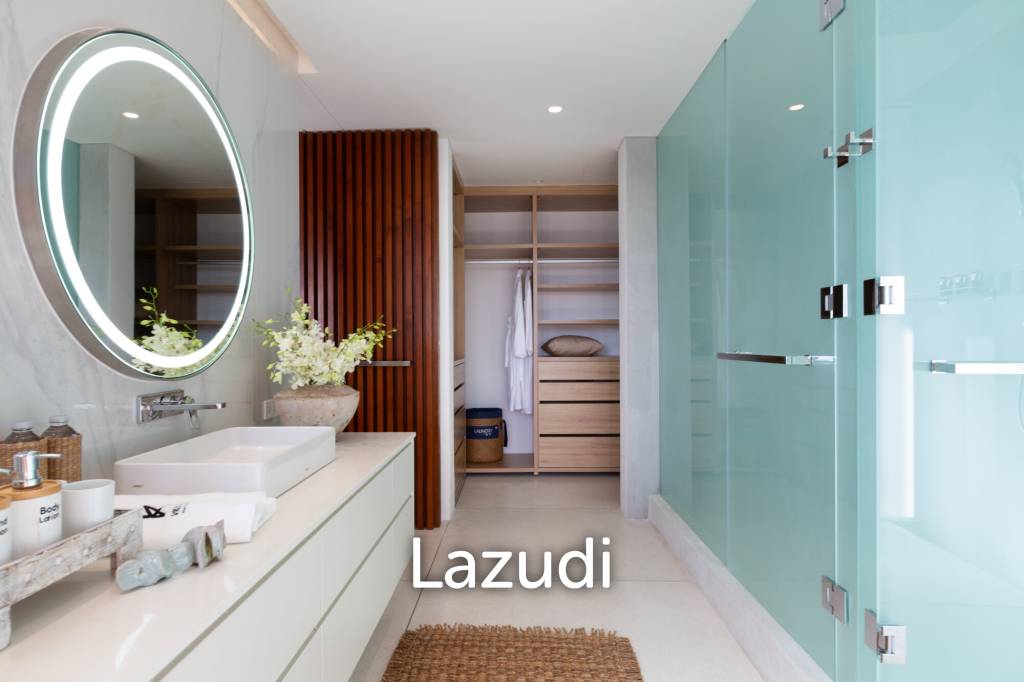 Luxury 3-Bedroom Beach Access Villa in Plai Laem