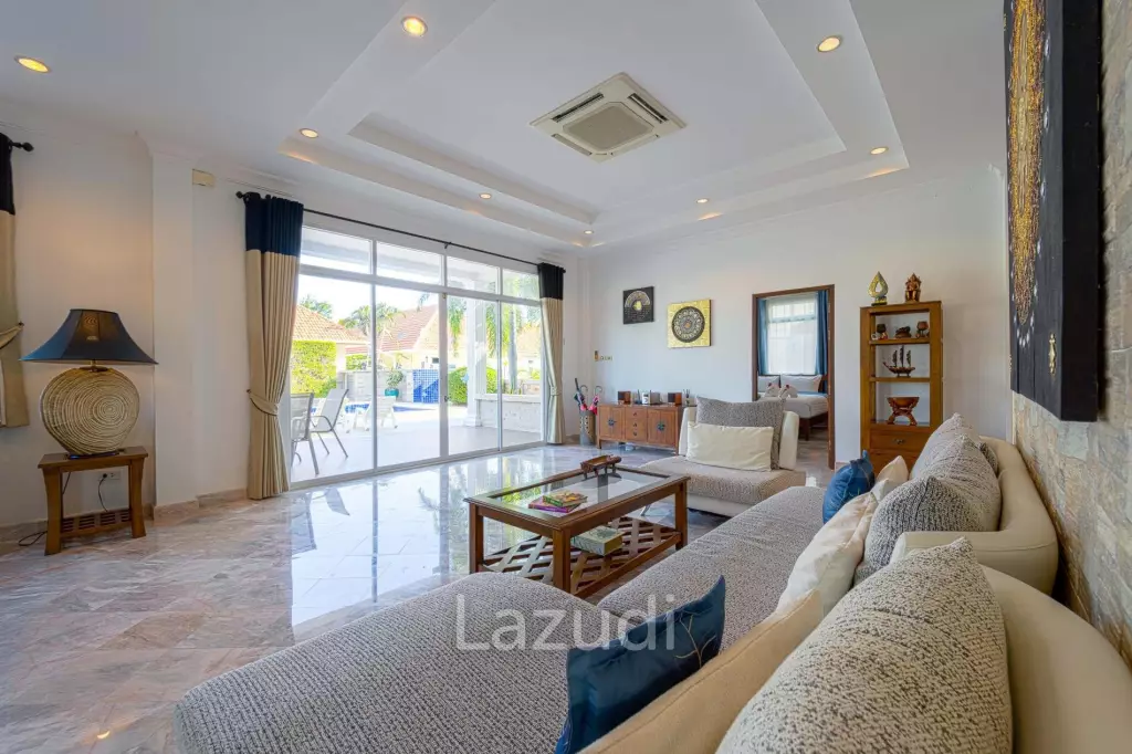Hua Hin Palm Village : 2 Storey 6 Bedroom Pool Villa