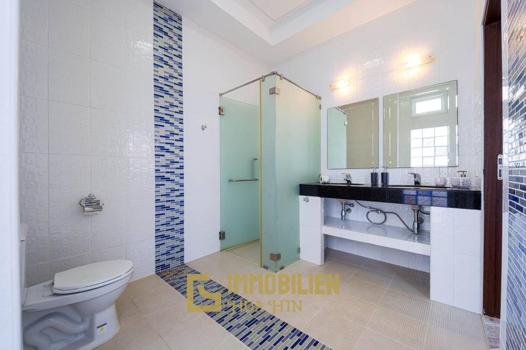 728 metro cuadrado 6 ` 5 Baño Villa de Venta