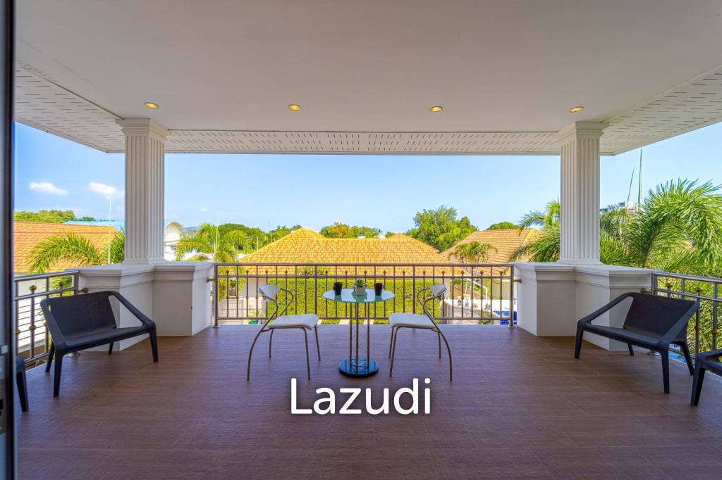 Hua Hin Palm Village : 2 Storey 6 Bedroom Pool Villa