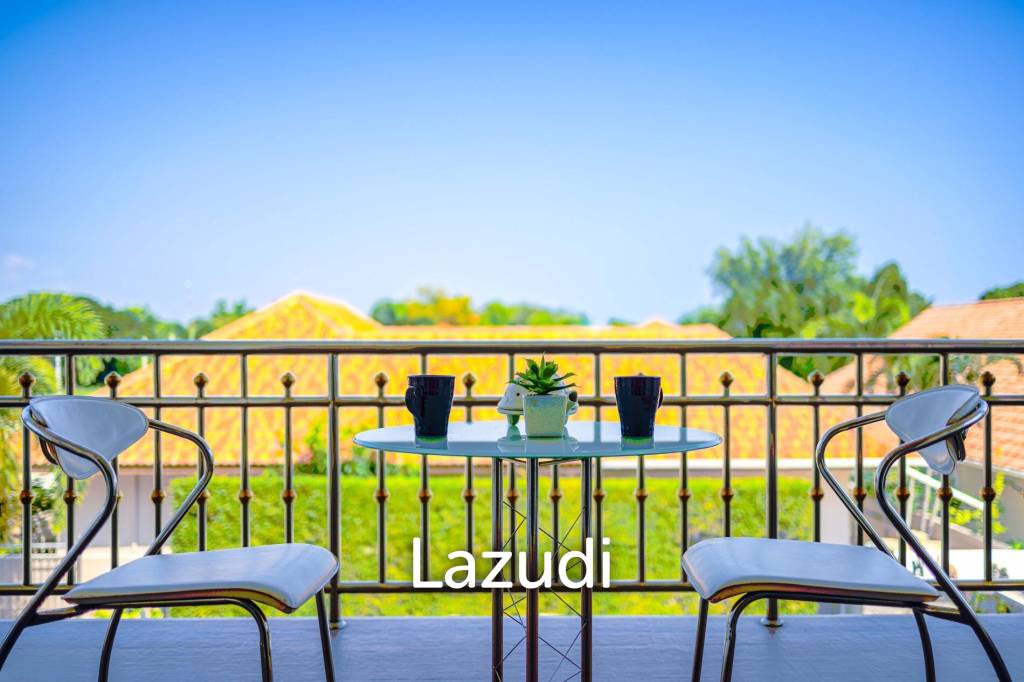 Hua Hin Palm Village : 2 Storey 6 Bedroom Pool Villa