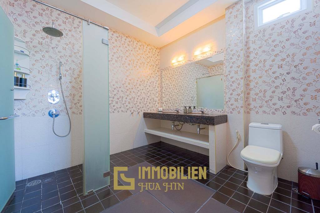 728 m² 6 Chambre 5 Salle de bain Villa Pour Vente