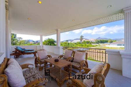 Hua Hin Palm Village : 2 Storey 6 Bedroom Pool Villa