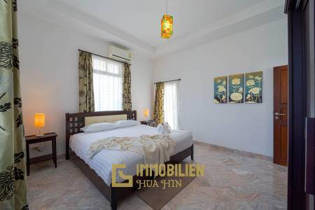 Hua Hin Palm Village : 2 Storey 6 Bedroom Pool Villa