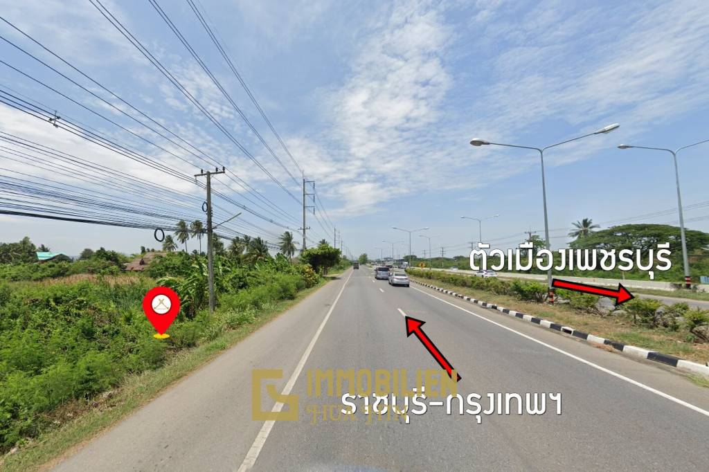 3 Rai of Land Close to Phet Kasem Rd. For Sale