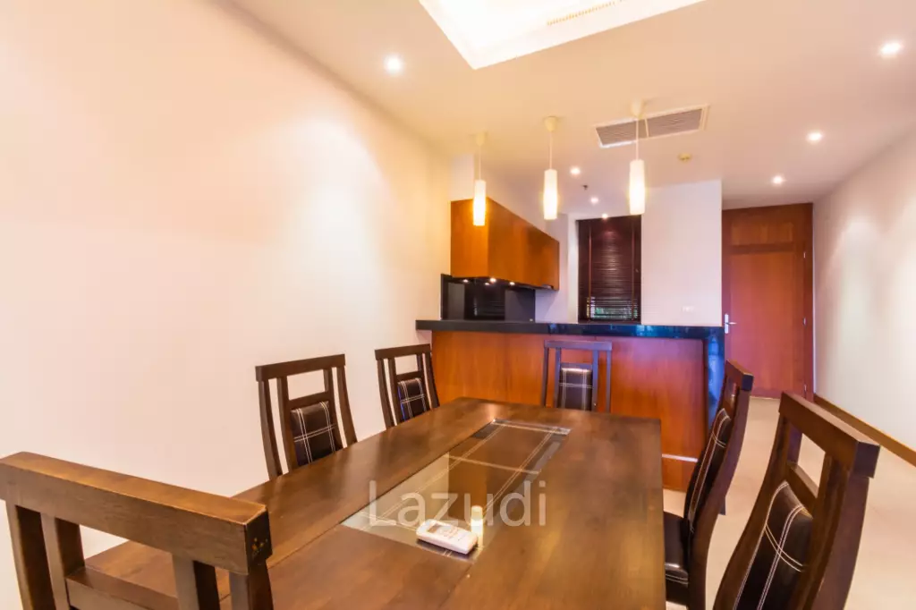 Good Size 2 Bedroom Condo in Black Mountain Golf Course