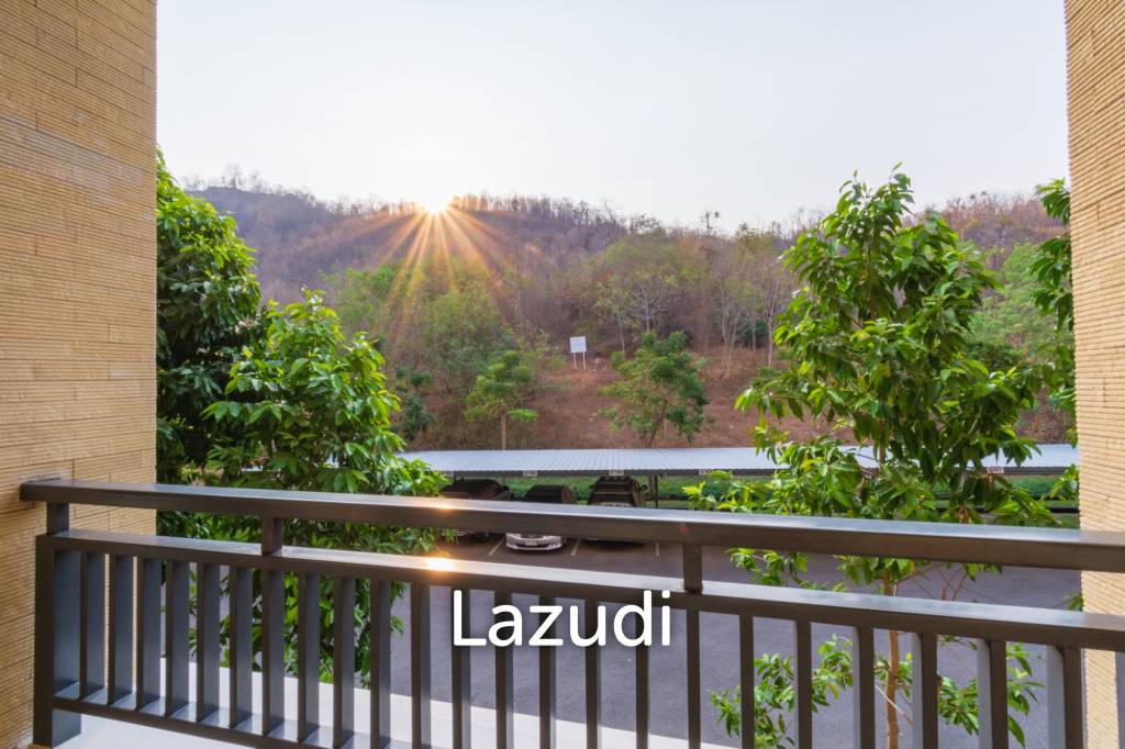 Good Size 2 Bedroom Condo in Black Mountain Golf Course