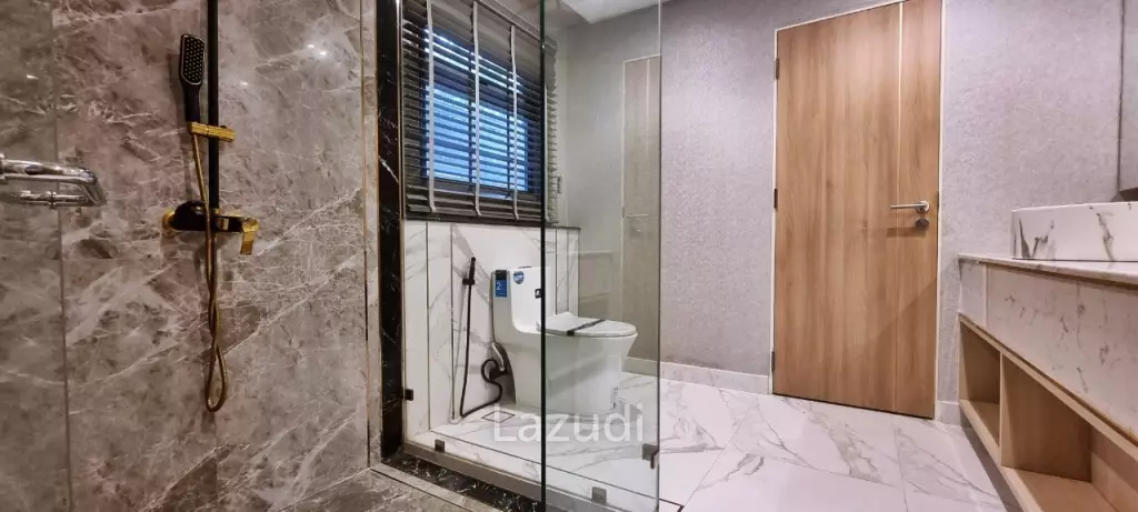 3 Beds 3 Baths 250 SQ.M. European Home Place
