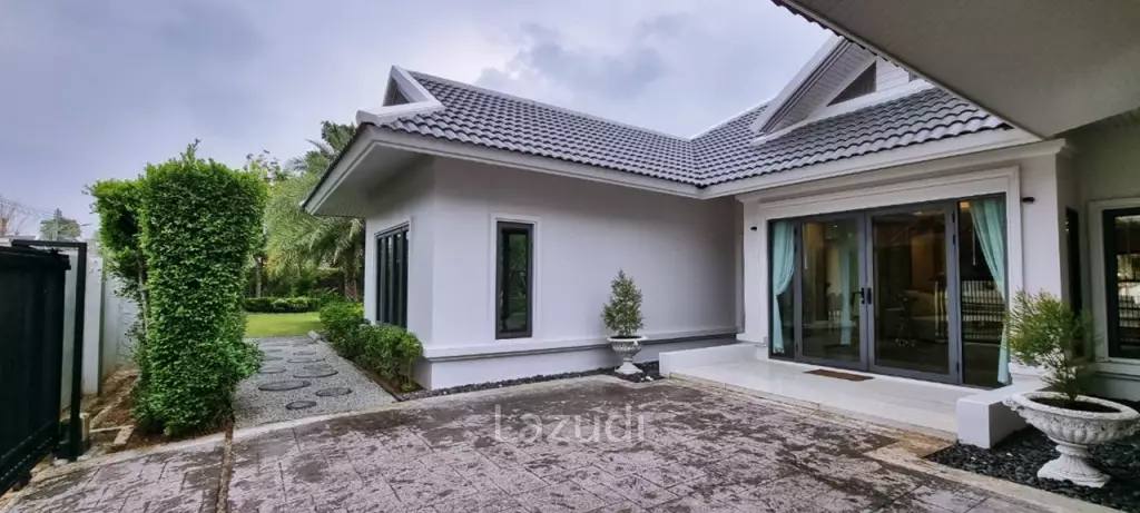 3 Beds 3 Baths 250 SQ.M. European Home Place