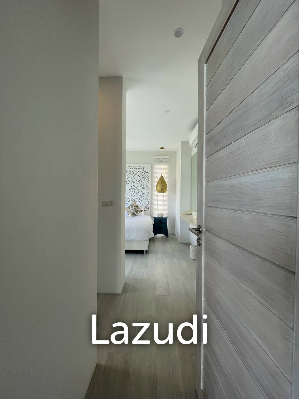 Exclusive Top Floor Corner Apartment with Panoramic Sea Views in Bang Por