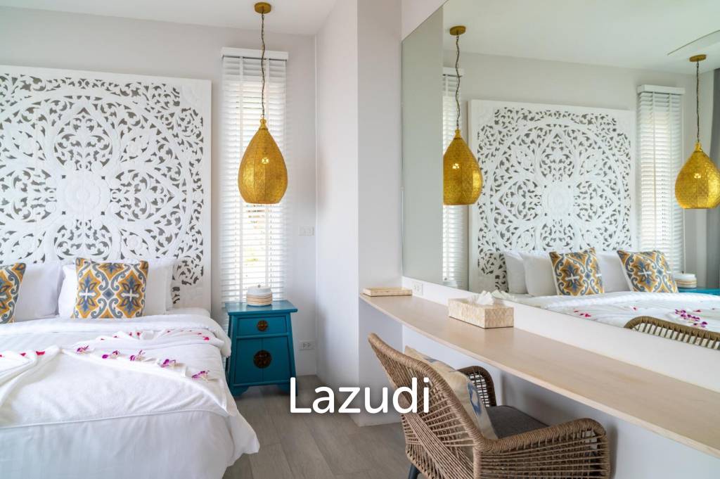 Exclusive Top Floor Corner Apartment with Panoramic Sea Views in Bang Por