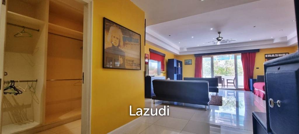 13 Beds 13 Baths 1,600 SQ.M. 4-Storey Villa in Pratumnak