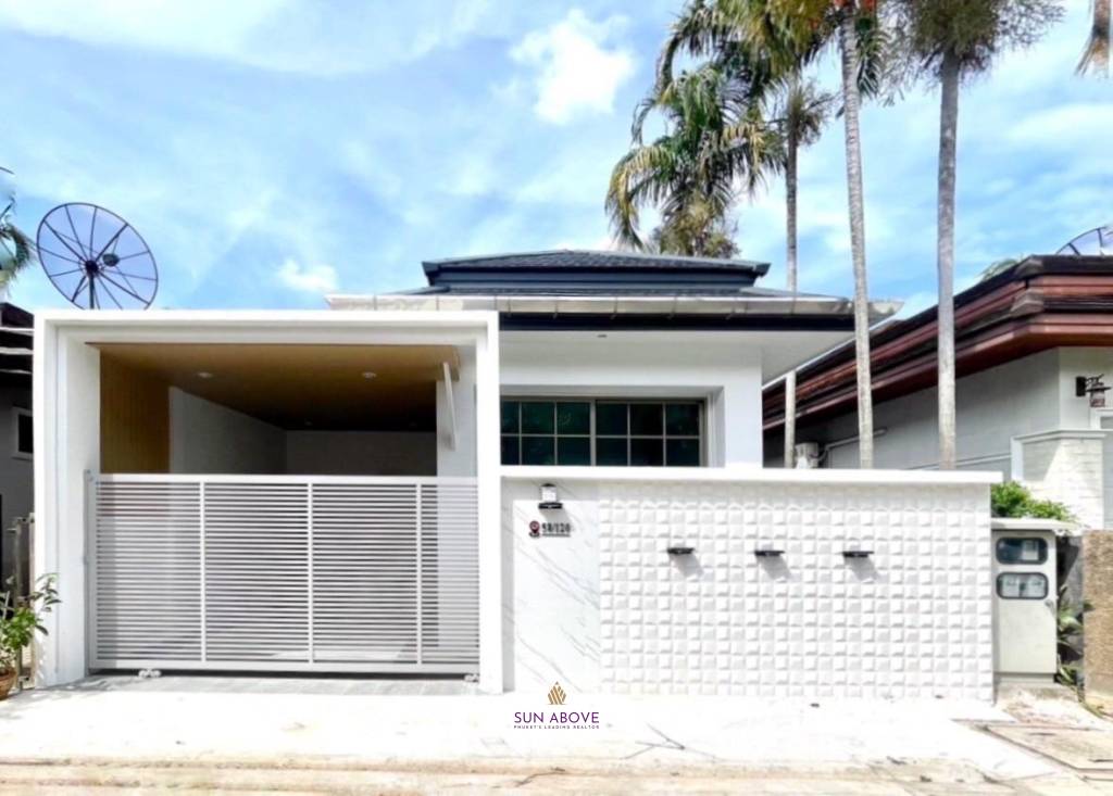 3 Bedroom Pool Villa Near Chalong Pier