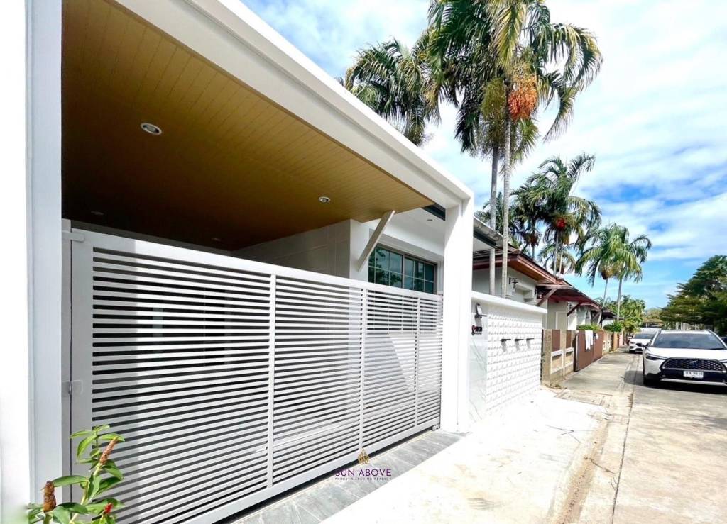 3 Bedroom Pool Villa Near Chalong Pier