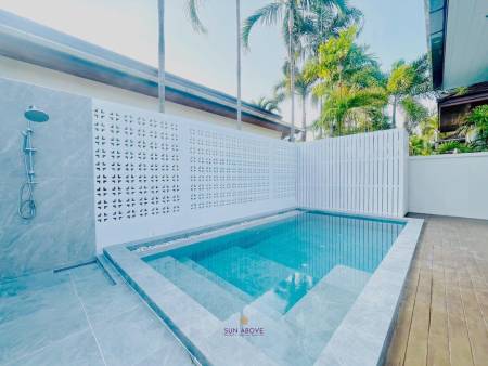 3 Bedroom Pool Villa Near Chalong Pier