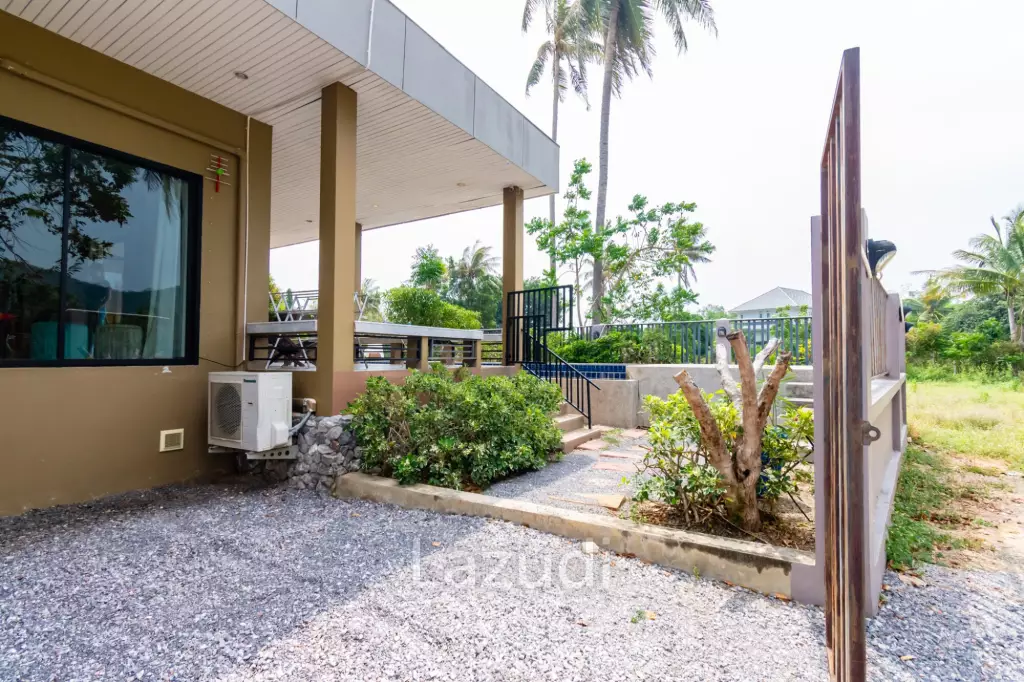 Cozy Resort for sale at Pak Nam Pran