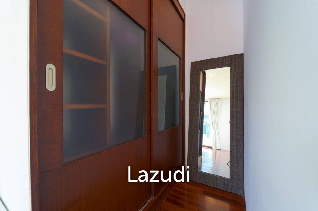 1,400 qm 5 Bett 5 Bad Villa Für Verkauf