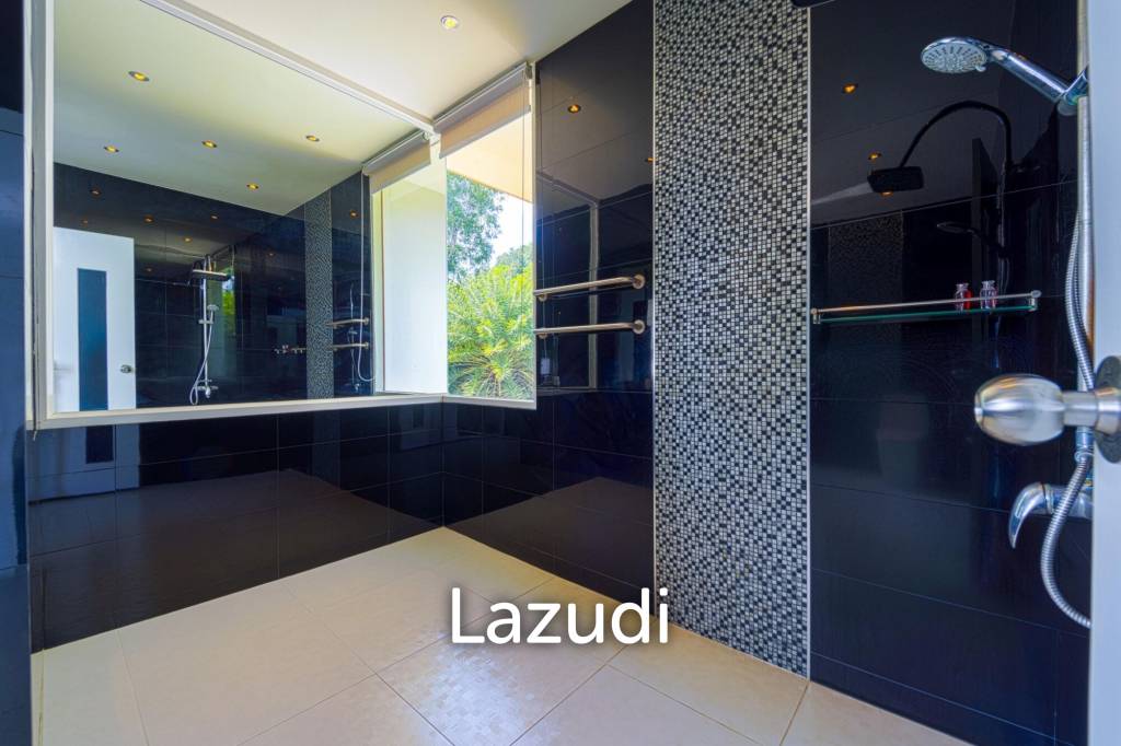 1,400 qm 5 Bett 5 Bad Villa Für Verkauf