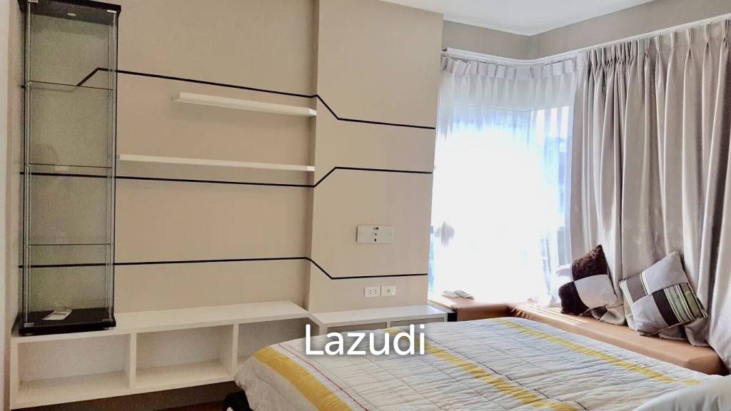 2 Bed 1 Bath 53 SQ.M The Parkland Grand Asoke-Phetchaburi