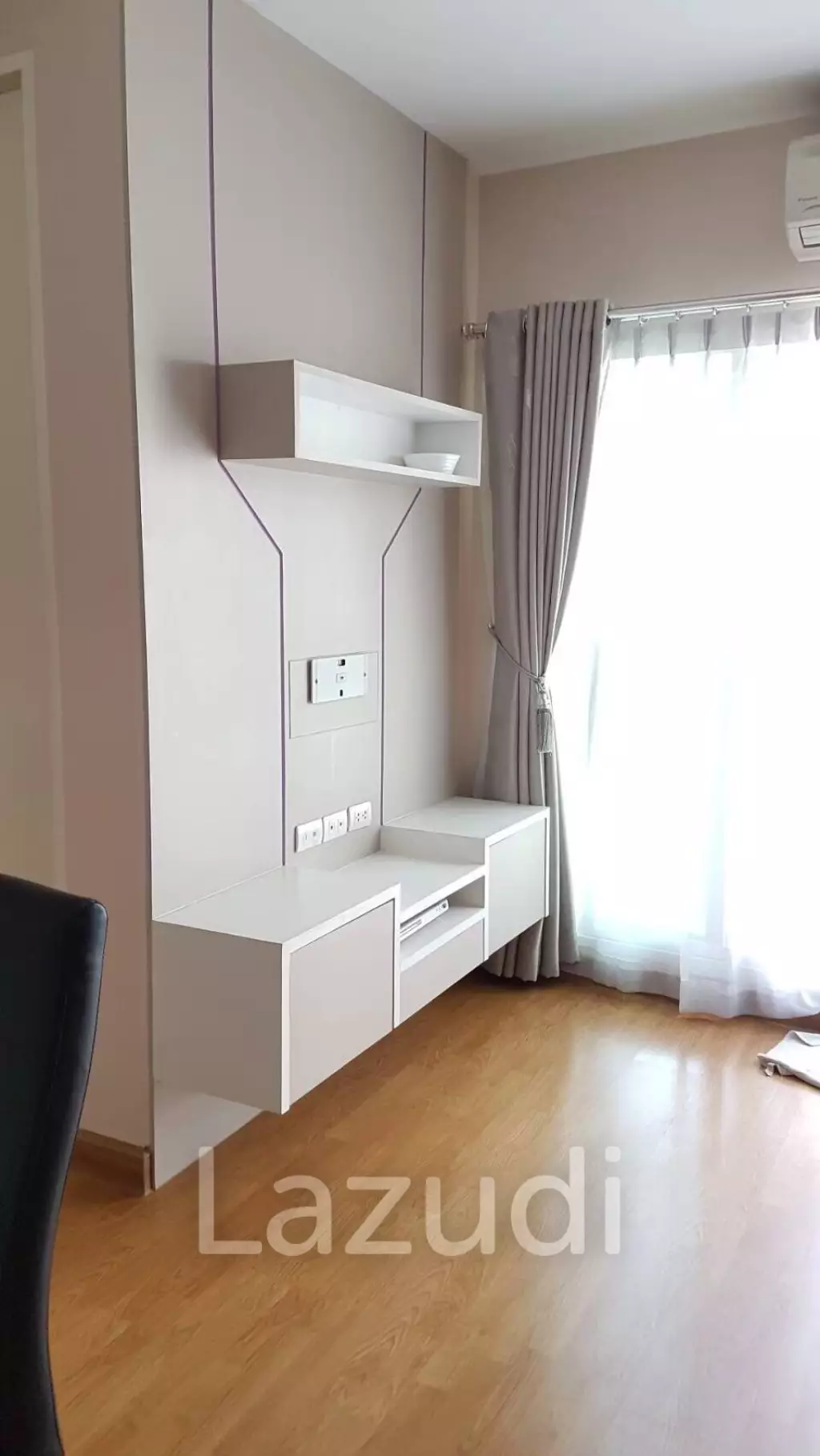 2 Bed 1 Bath 53 SQ.M The Parkland Grand Asoke-Phetchaburi