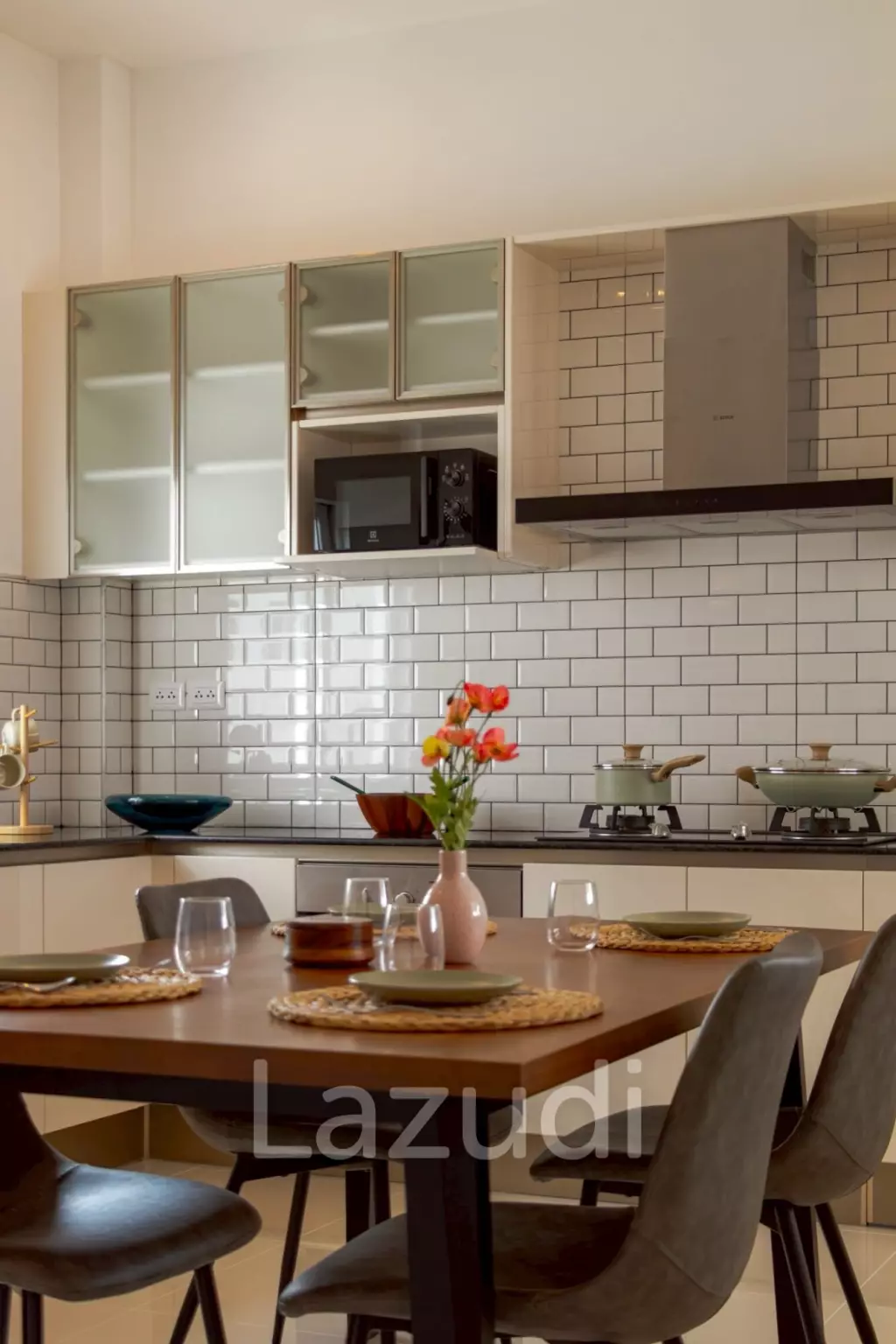3 Bed 3 Bath 187 SQ.M. Paya by Sabai Home