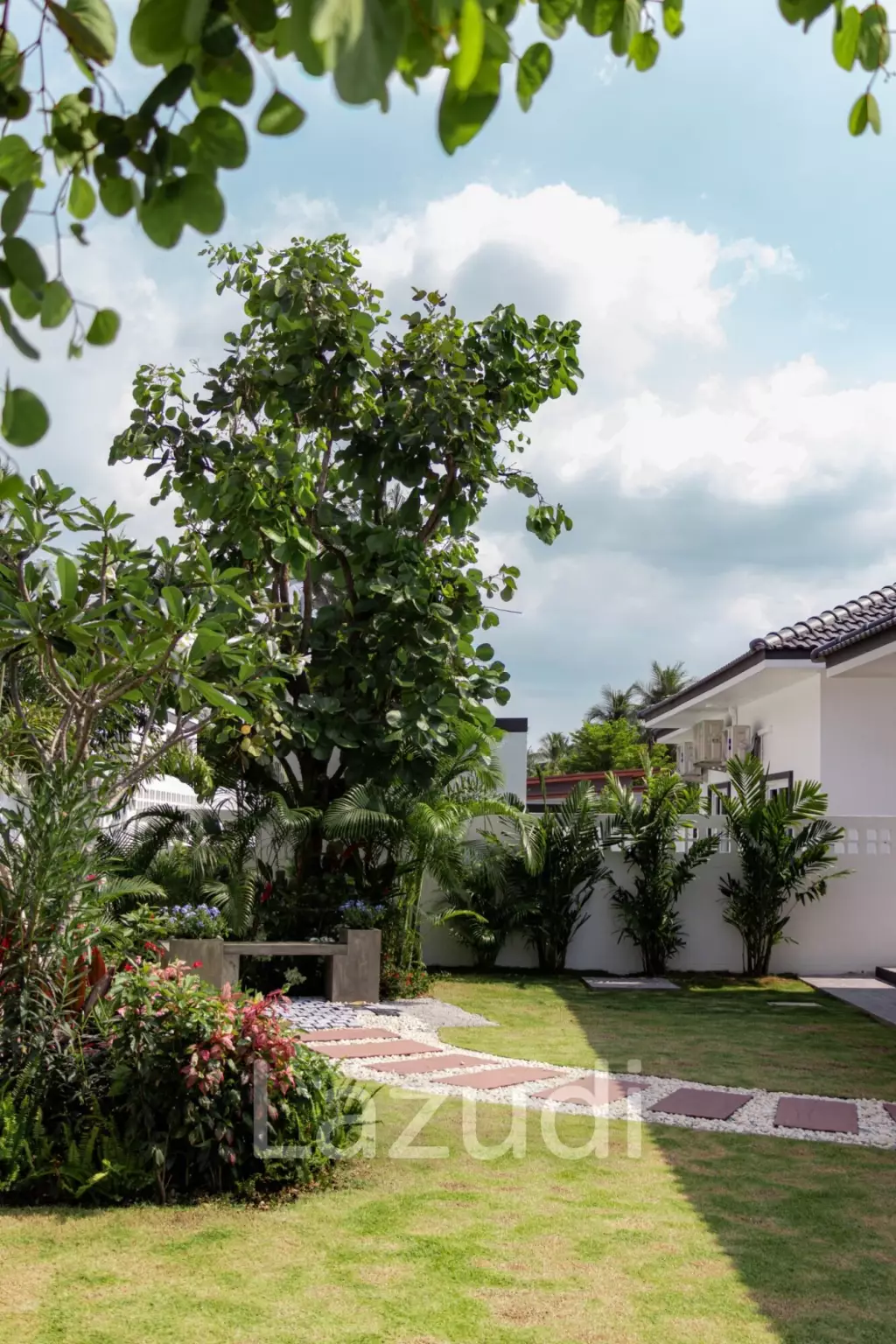 3 Bed 3 Bath 187 SQ.M. Paya by Sabai Home