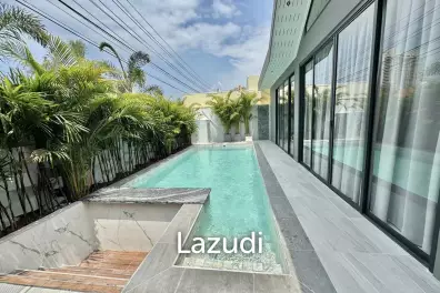 4 Beds 5 Baths 150 SQ.M. Jomtien Condotel Village