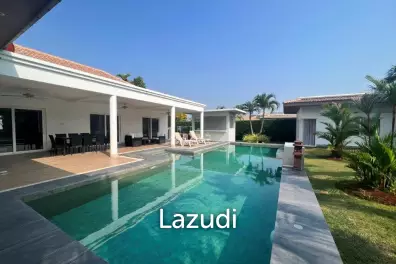 Elegant 4-Bed Villa in Hua Hin's Exclusive The Views