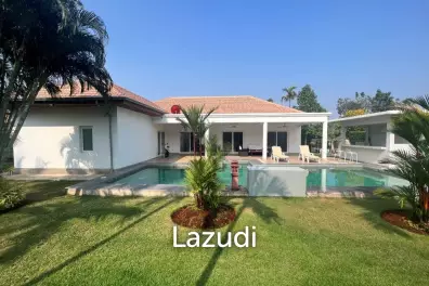 Elegant 4-Bed Villa in Hua Hin's Exclusive The Views