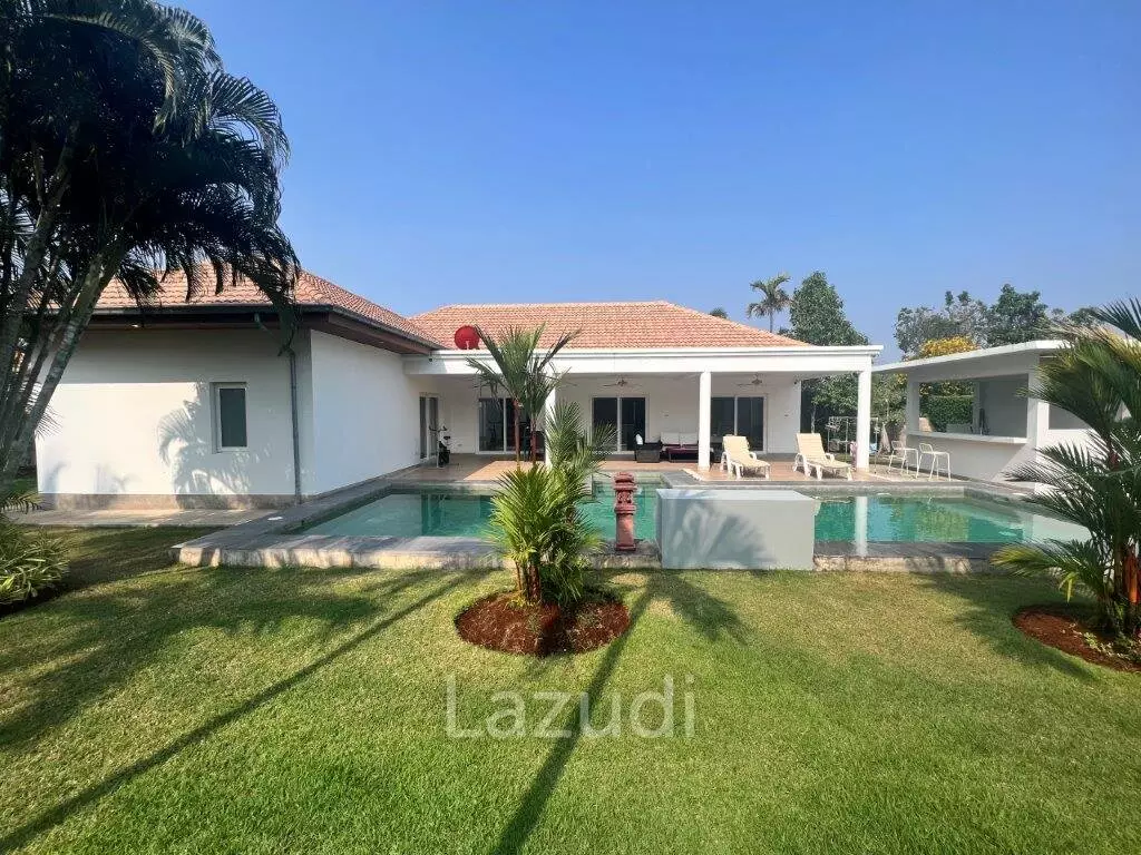 Elegant 4-Bed Villa in Hua Hin's Exclusive The Views